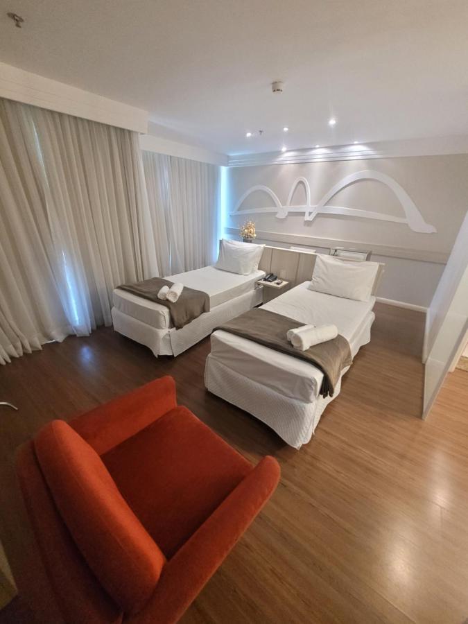 Flat Mercure Brasilia Lider By Rei Dos Flats Экстерьер фото